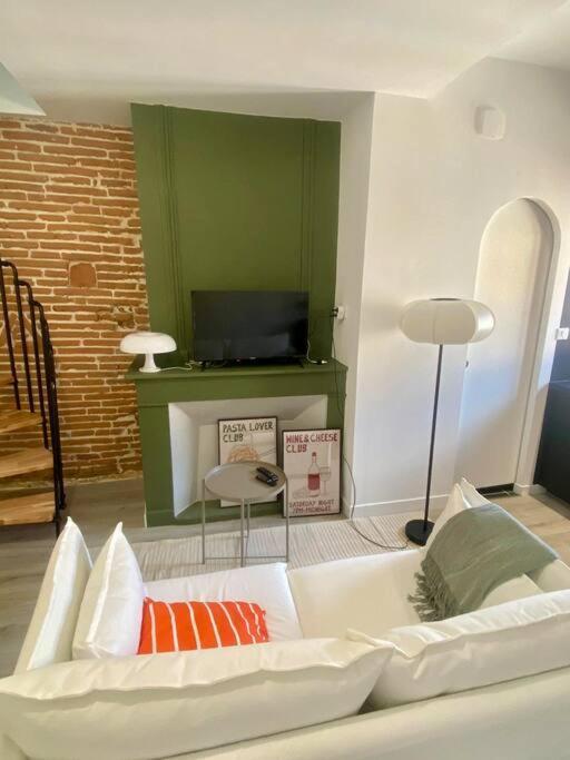 Le 23, Cocon Dans Le Centre Historique Apartment Montauban Exterior foto